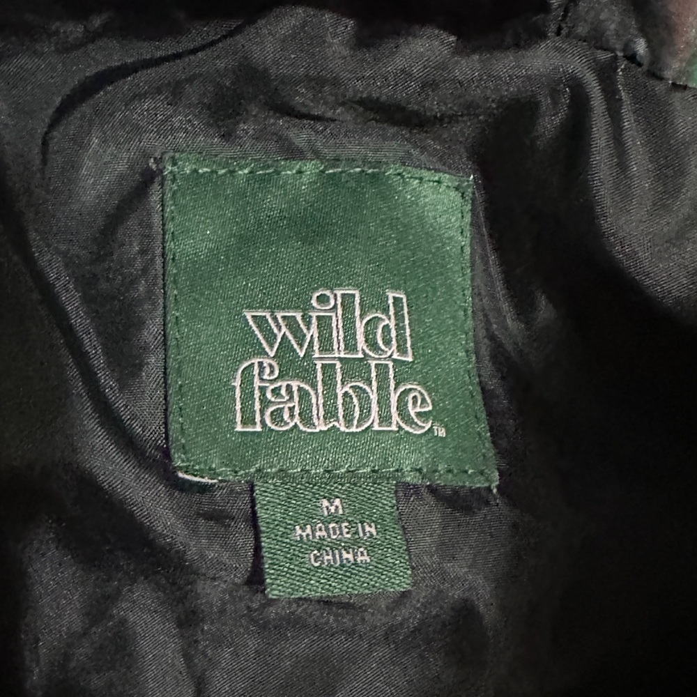 278 Wild Fable | NWOT Women’s Black Heart Print Puffer Jacket (size M) - Picture 6 of 15